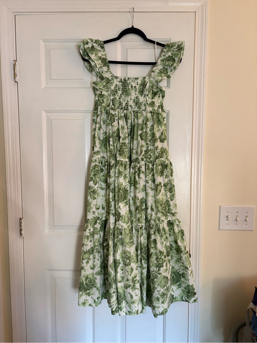Abercrombie & Fitch Green Floral Tiered Maxi Dress - Picture 3 of 4